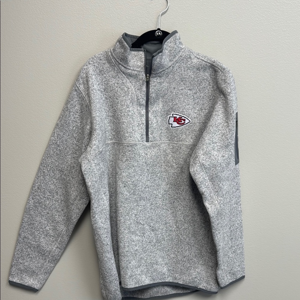 Antigua Chiefs men’s Large quarter zip pullover heather grey